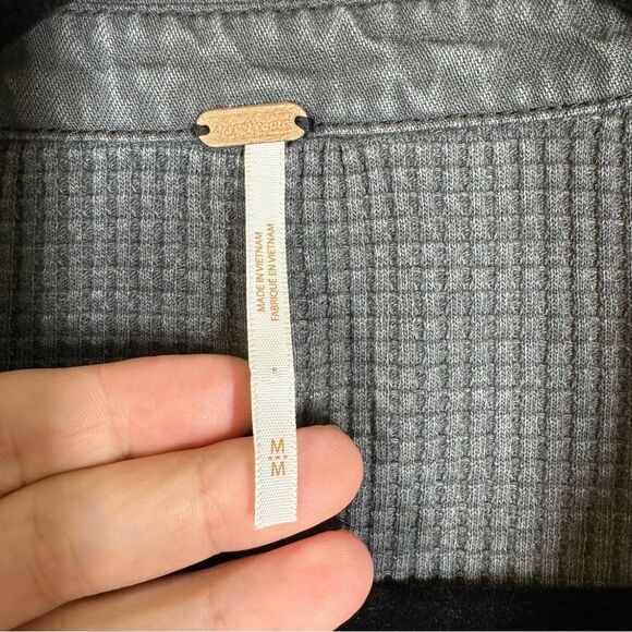 Free People Kenny Denim Mini Dress Ruffled Detail Frayed Hem Black Medium - Picture 4 of 9